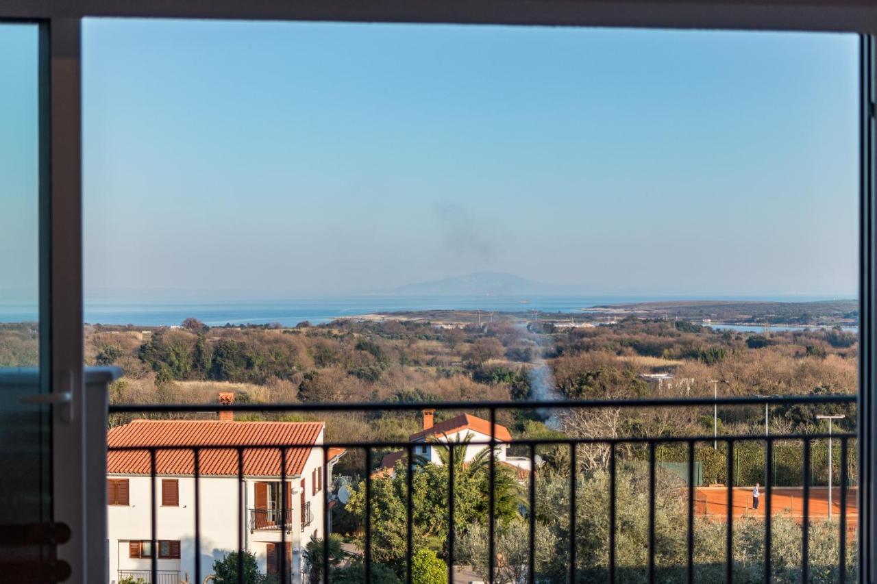 Sea View Apartment Лижнян Экстерьер фото