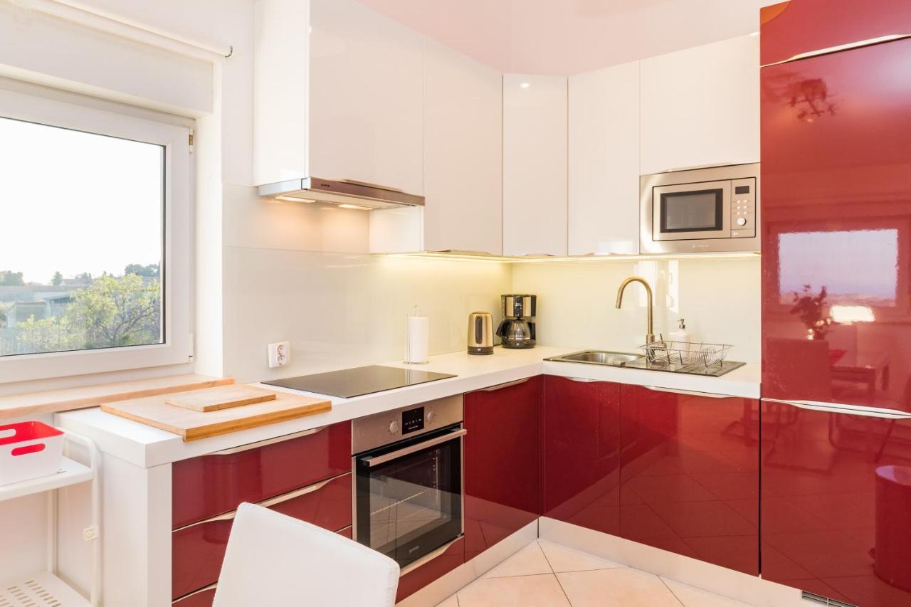 Sea View Apartment Лижнян Экстерьер фото