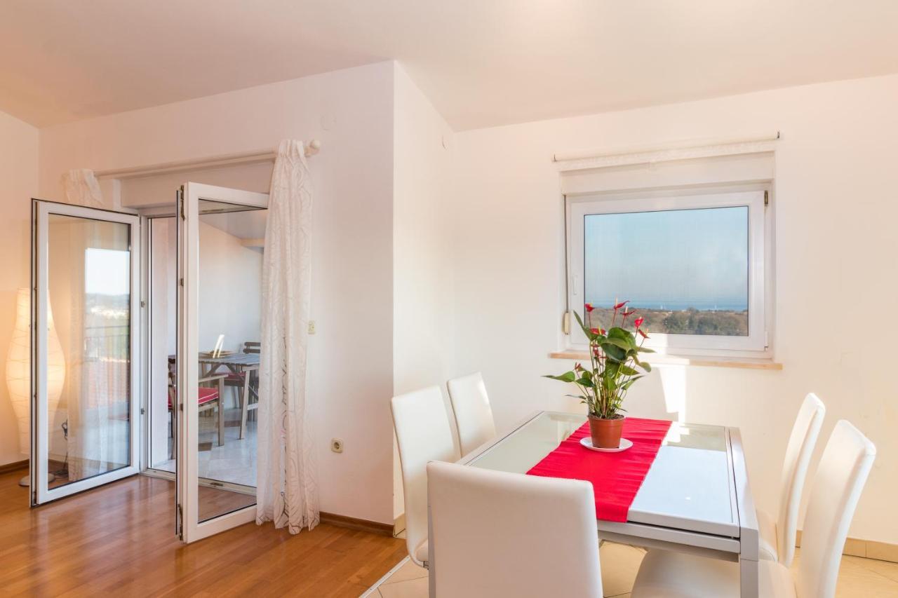 Sea View Apartment Лижнян Экстерьер фото